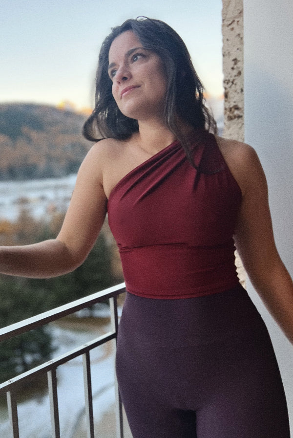 One Shoulder Top Uni Colors